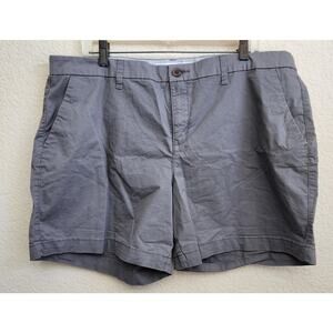 Old Navy Gray Everyday Flat Front Slashed Pockets Shorts 16 Lightweight Soft
